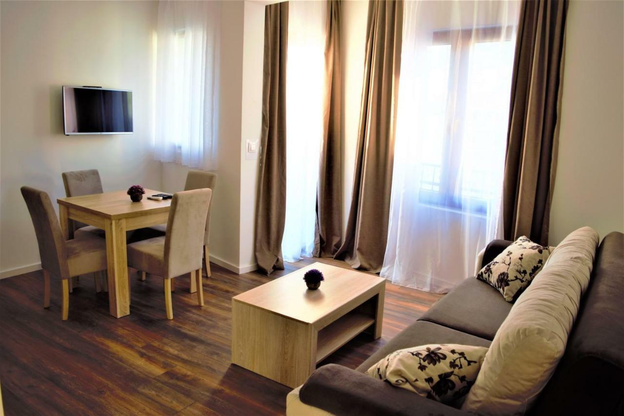 Martinovic Rooms بودفا المظهر الخارجي الصورة